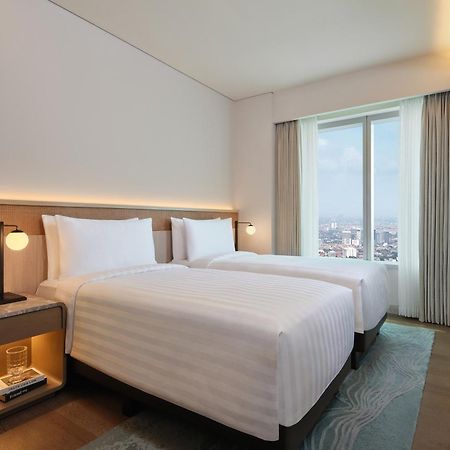 Parkroyal Serviced Suites Giacarta Esterno foto