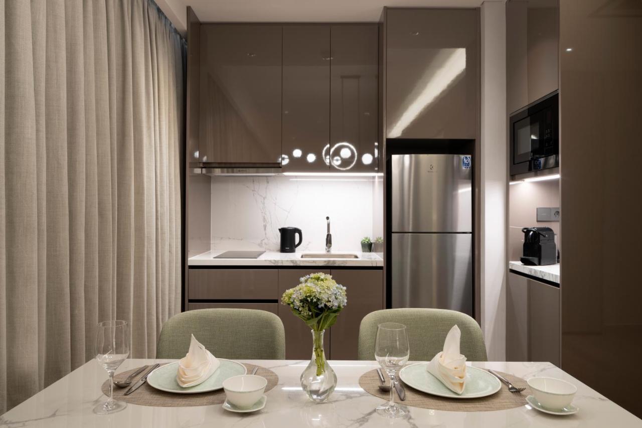 Parkroyal Serviced Suites Giacarta Esterno foto