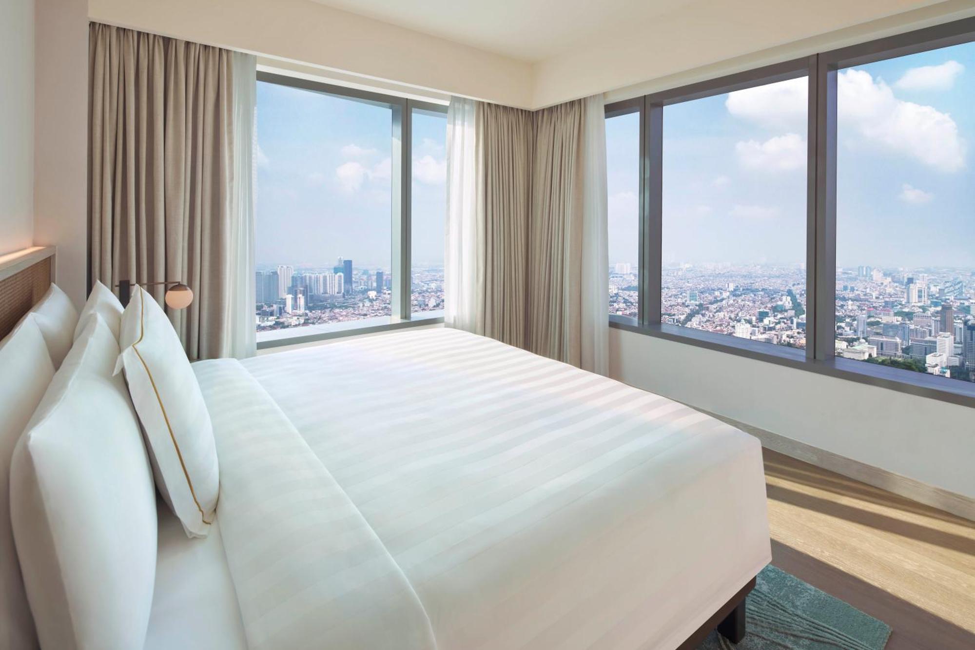 Parkroyal Serviced Suites Giacarta Esterno foto