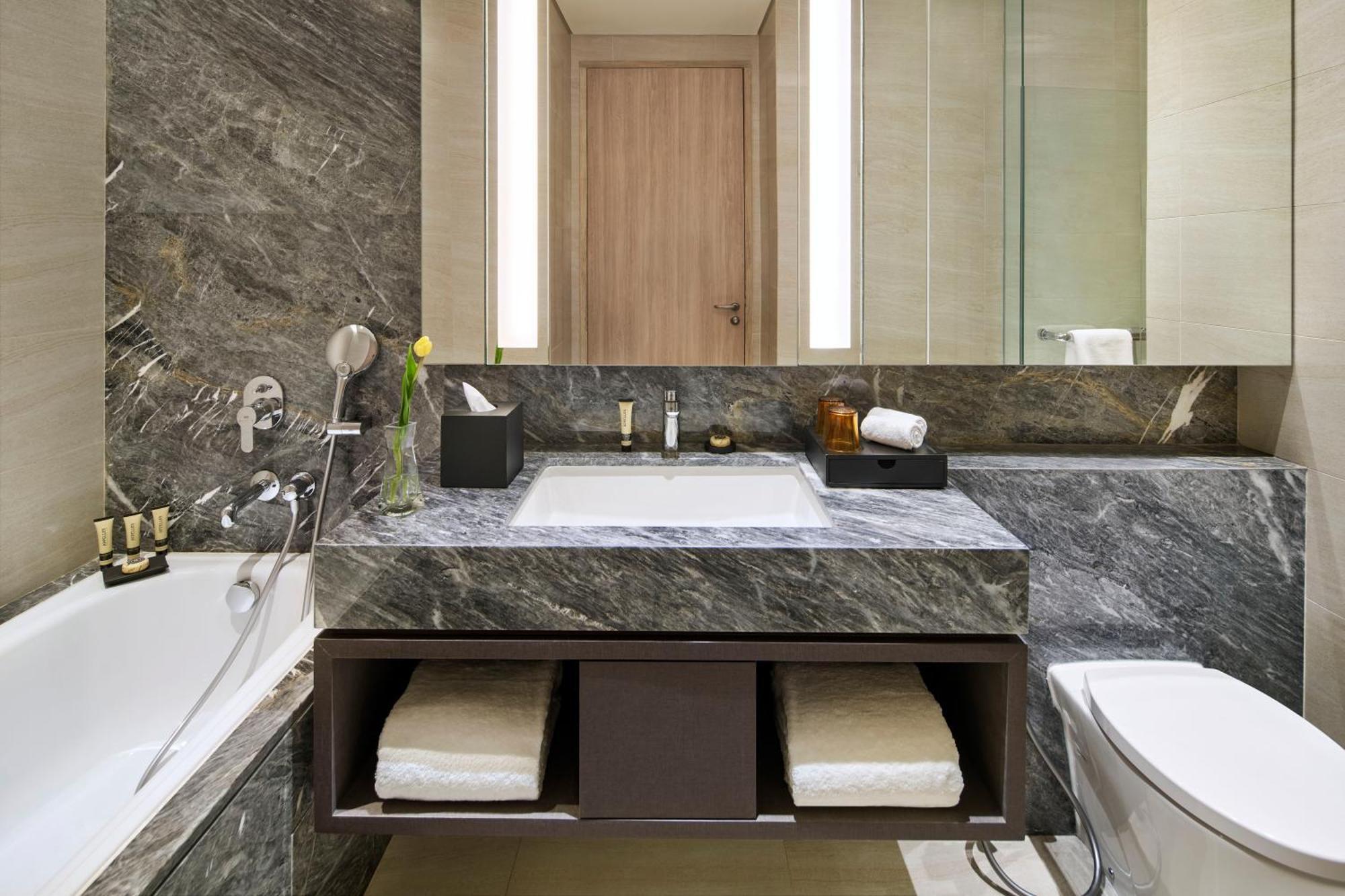 Parkroyal Serviced Suites Giacarta Esterno foto